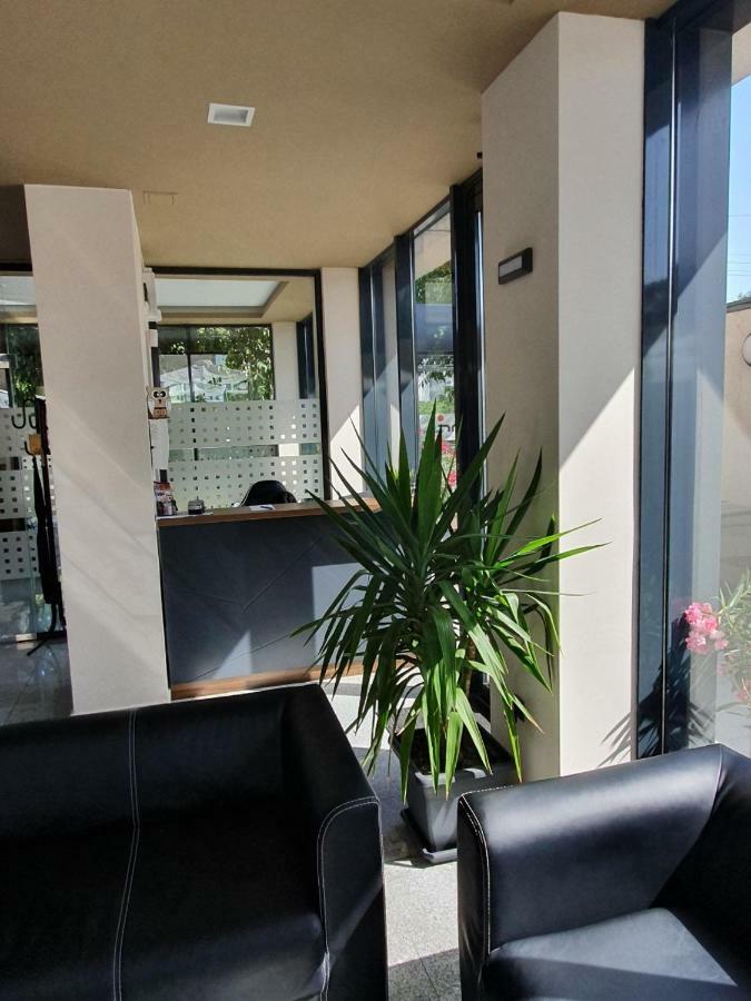 Family Hotel Novel City Burgas Exterior foto
